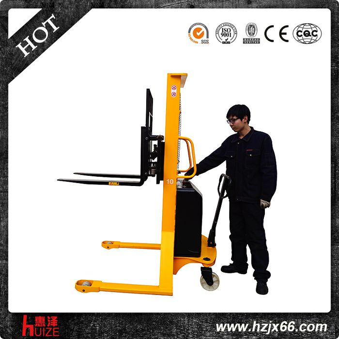 貨叉側移半電動(dòng)堆高車(chē)
